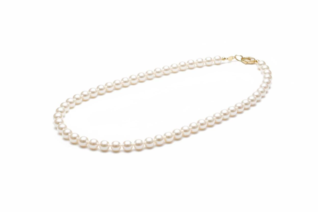 Akoya AA+ grade necklace with 14k clasp, lobster clasp