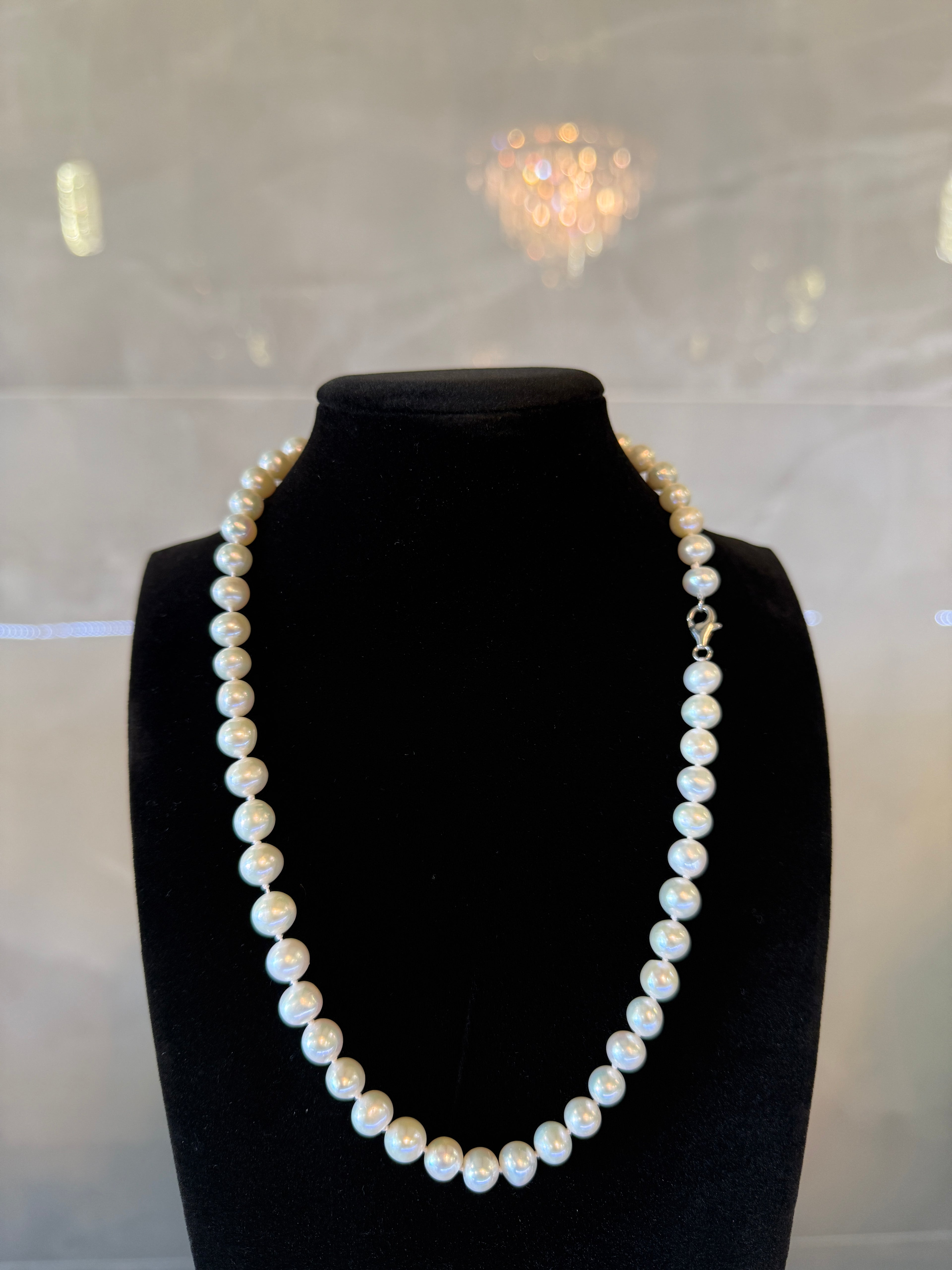 AA White Freshwater Pearl Necklace