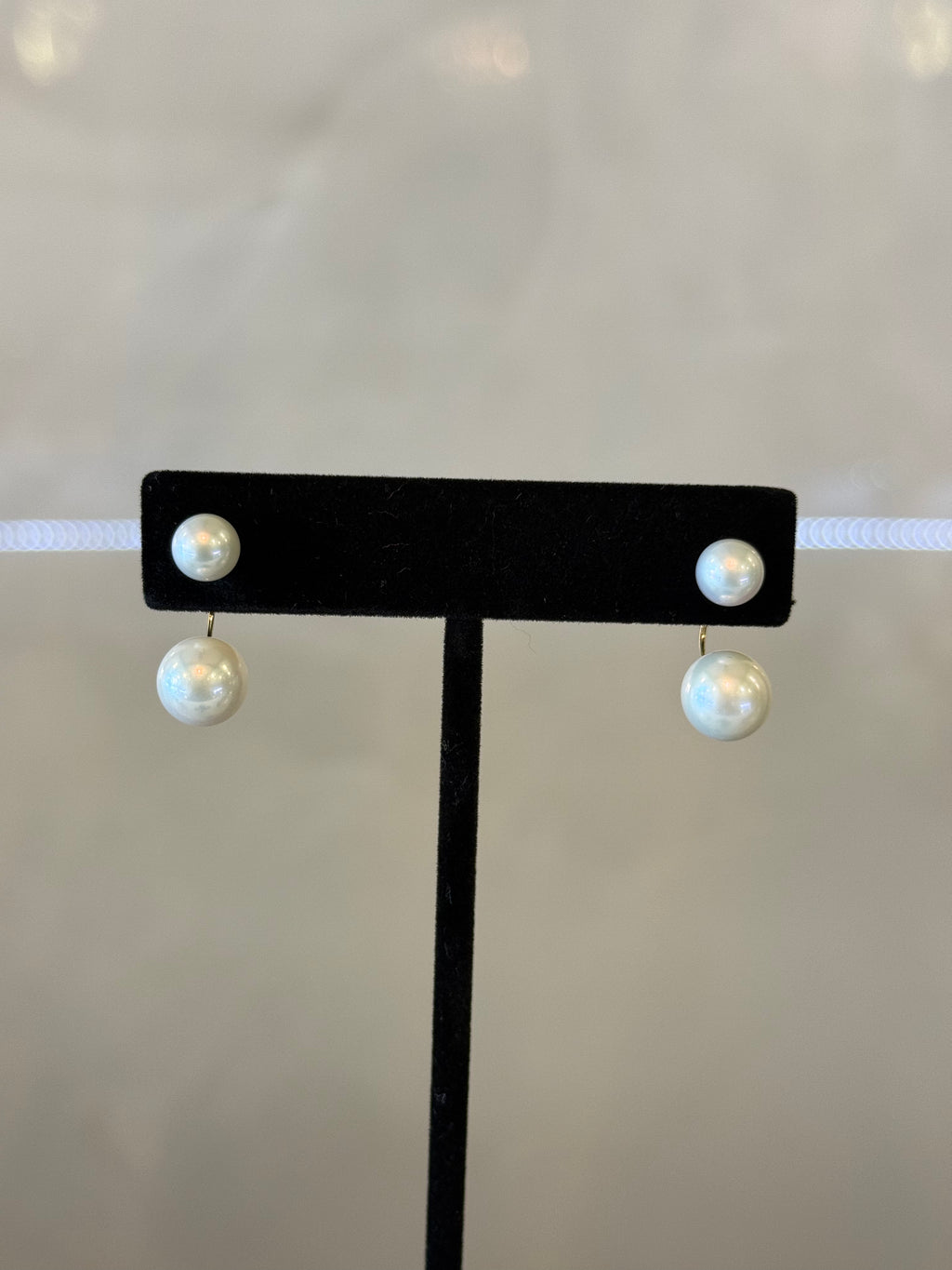 18K AAA round pearl earring