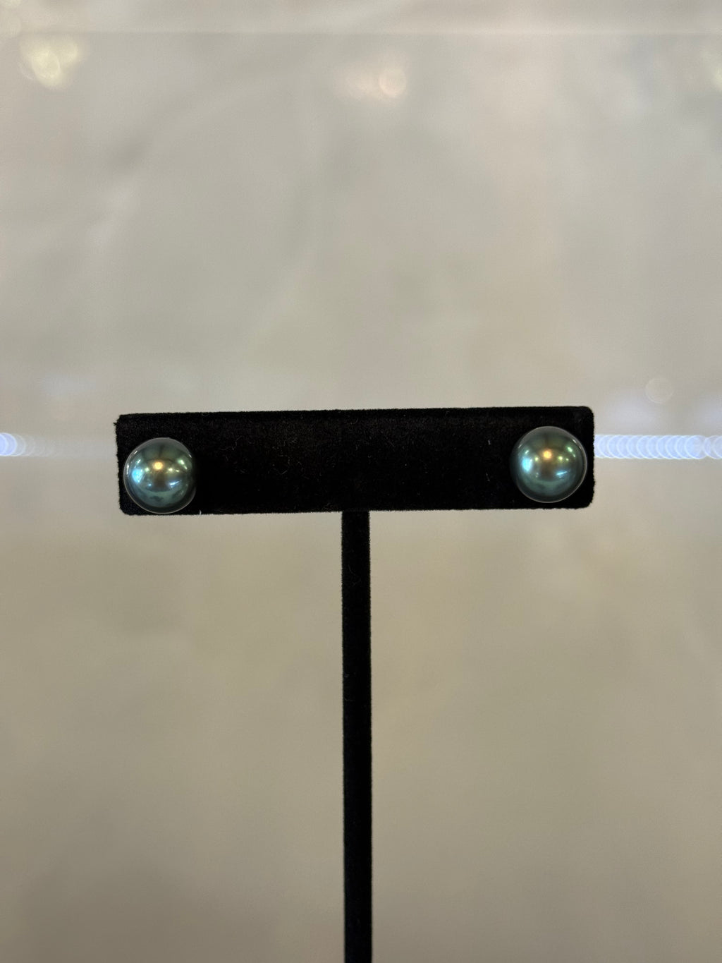 14K Tahiti AAA pearl earrings