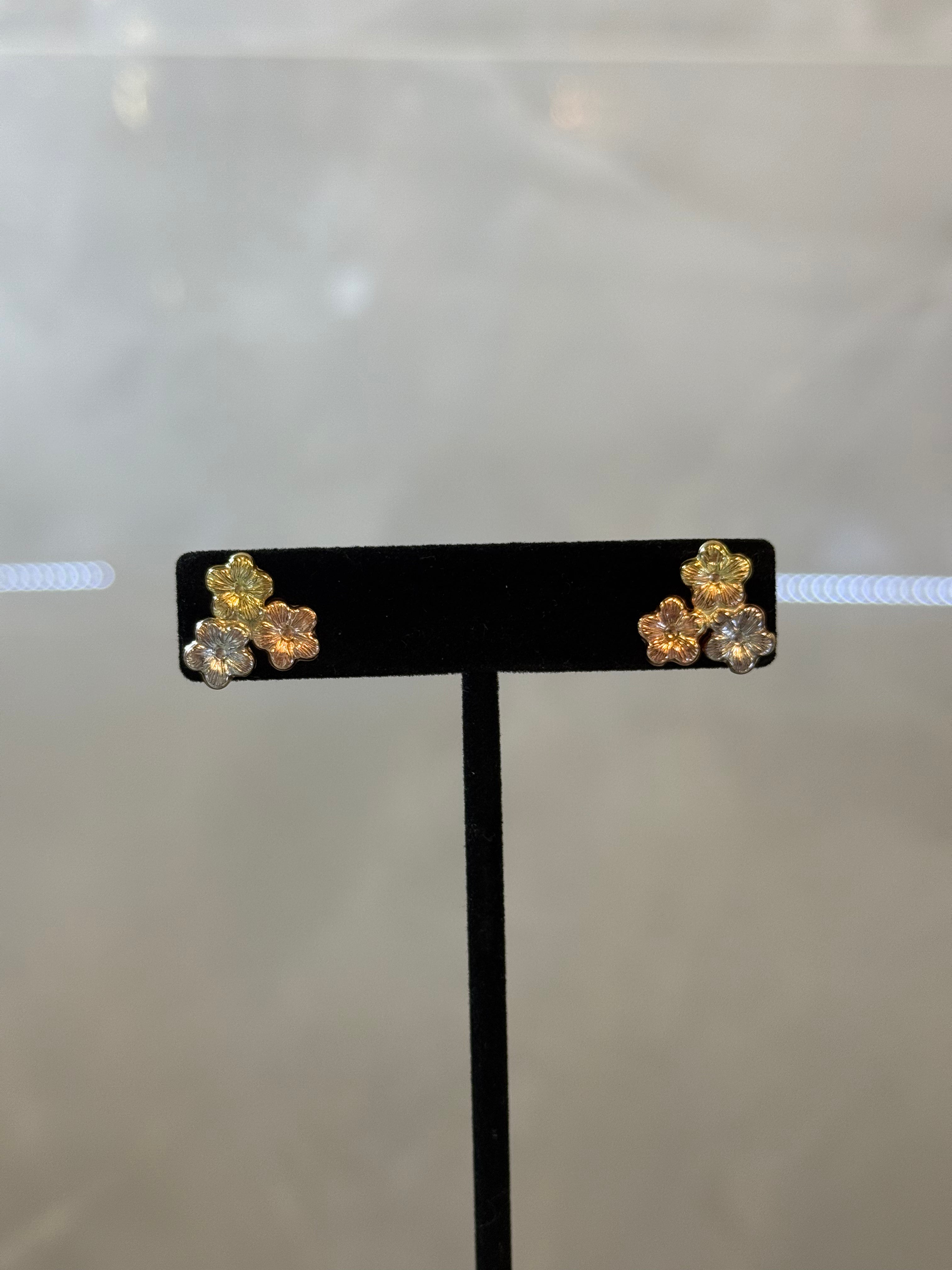 10K 3 Flower Earrings