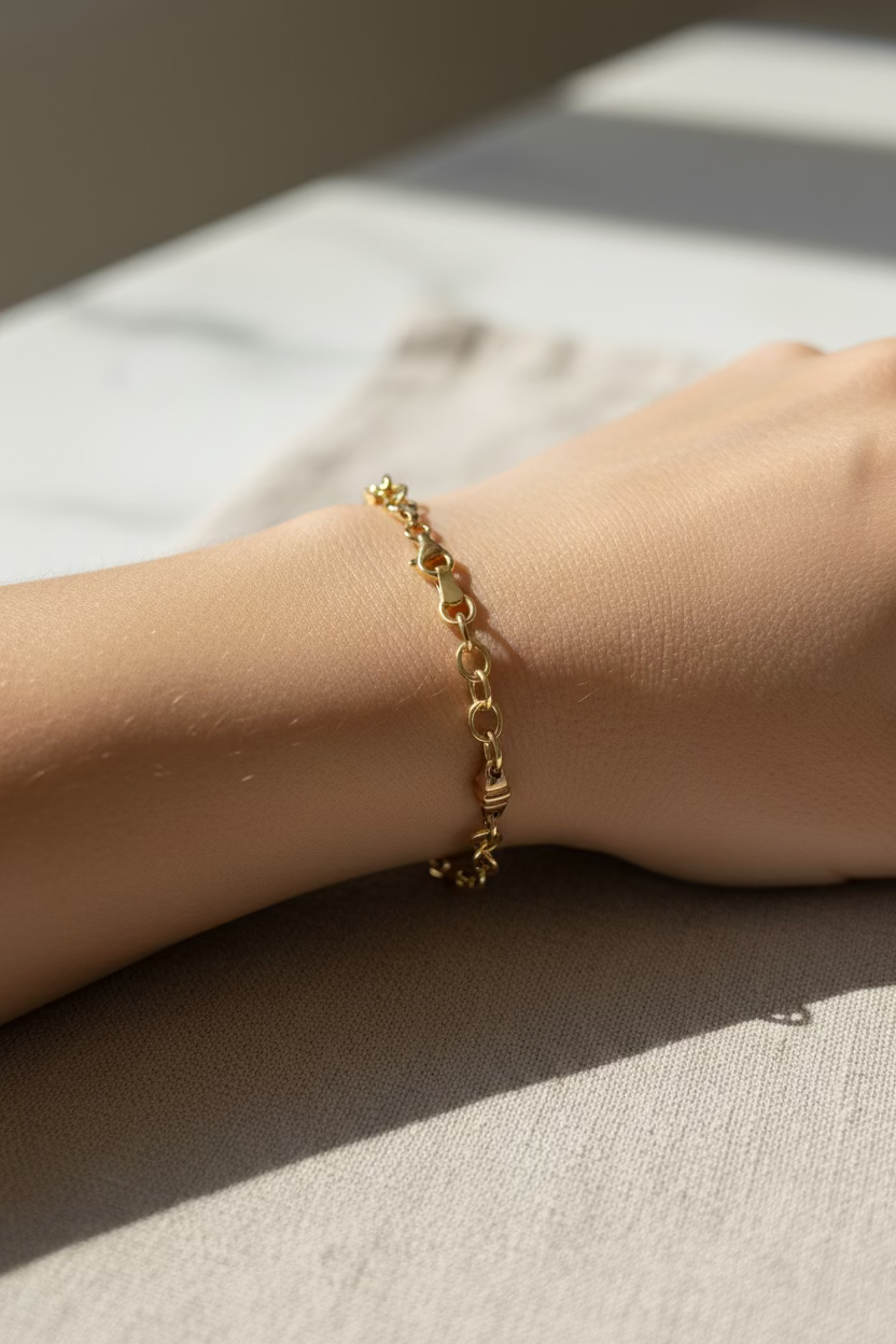 10K Women bracelet with trio