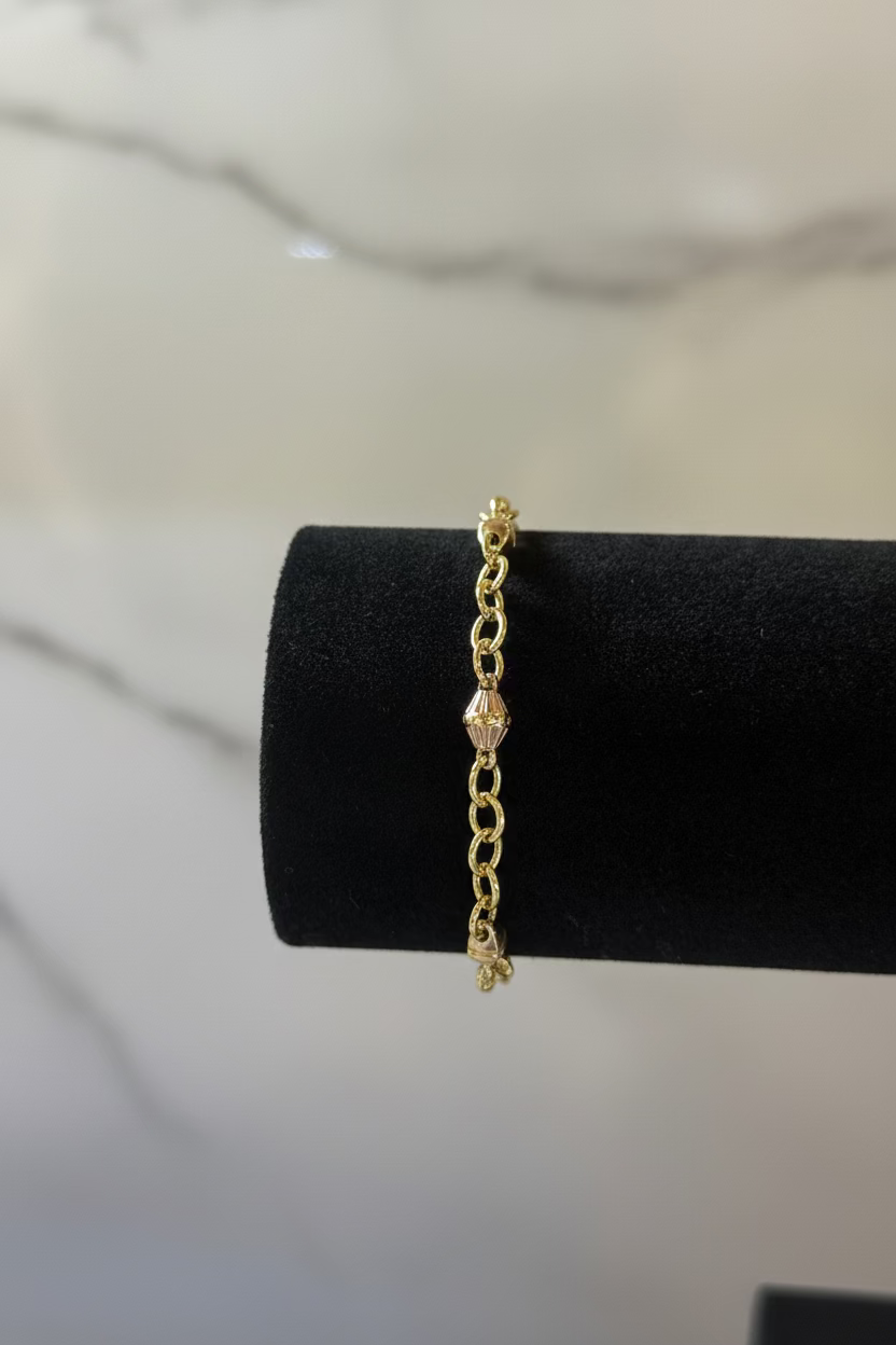 10K Women bracelet with trio