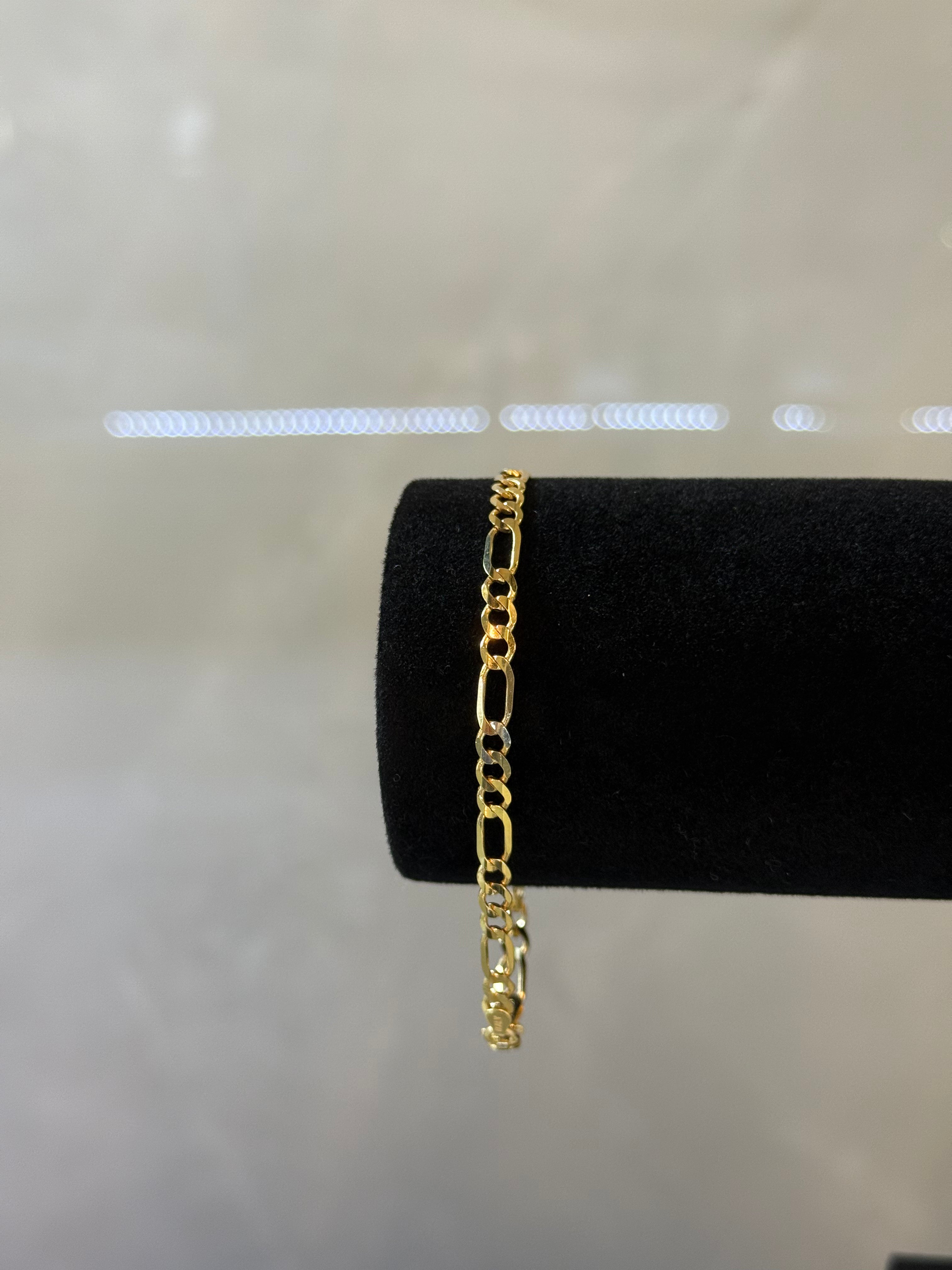 14K Figaro Bracelet