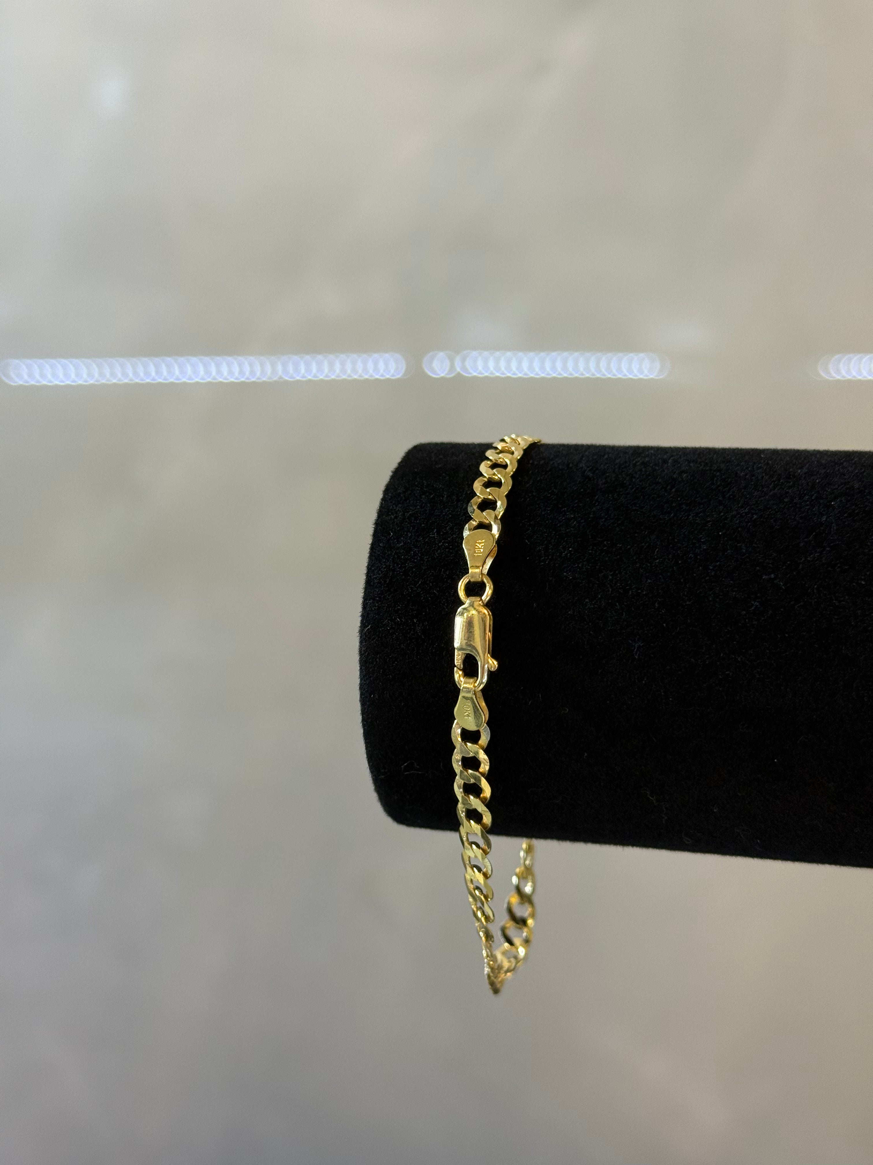 10K Curb Bracelet