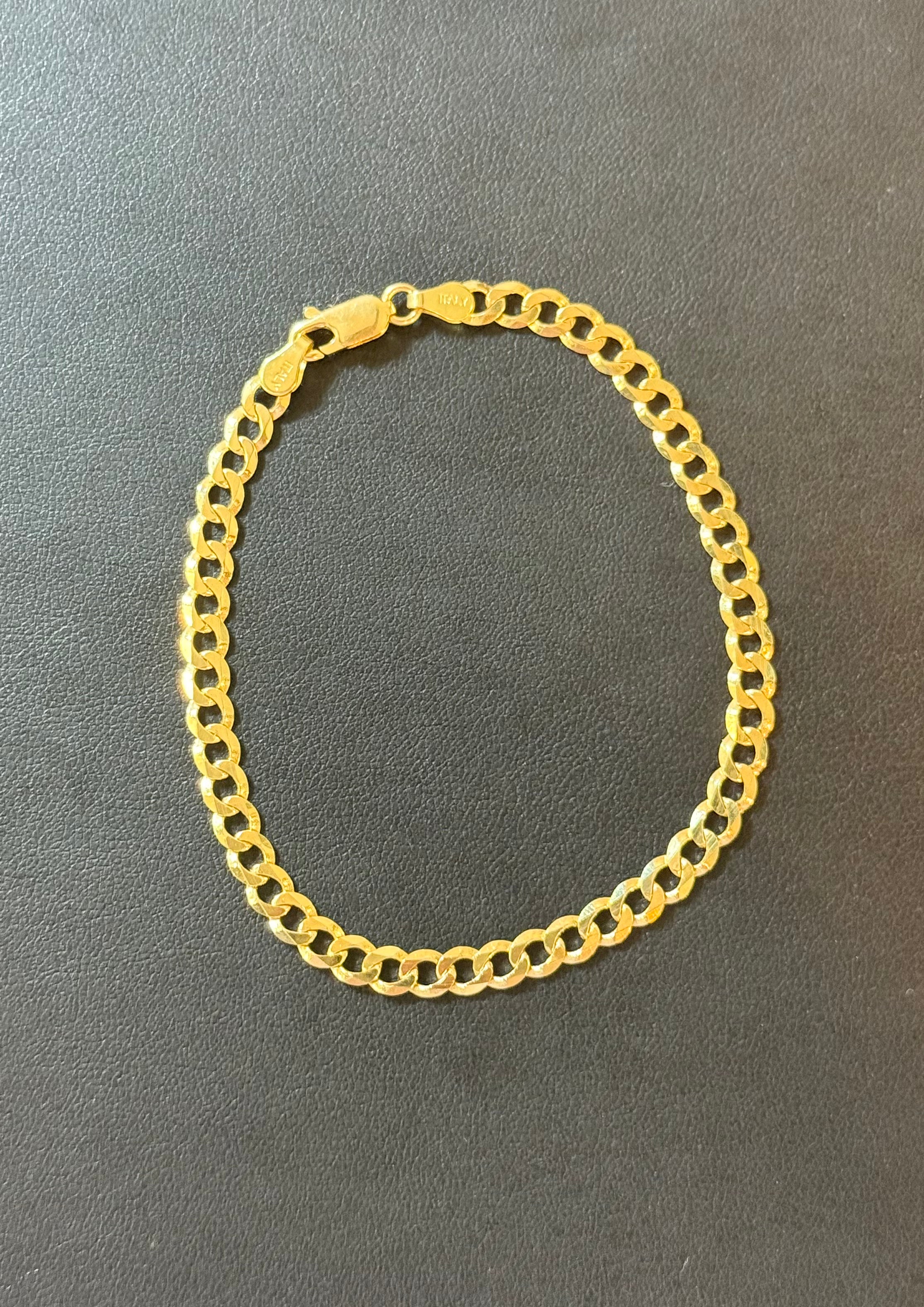 10K Curb Bracelet