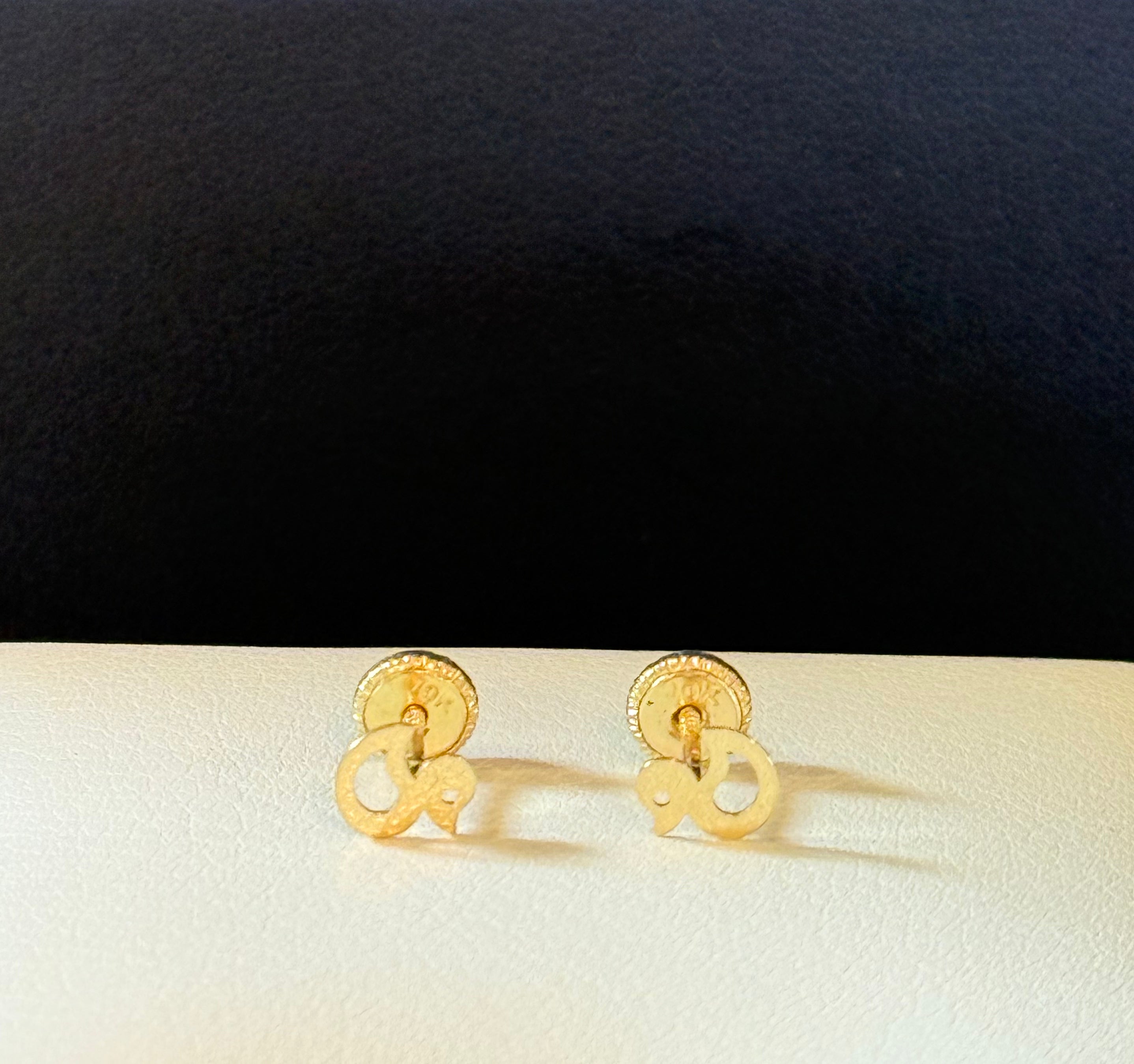 10K Duck Earrings