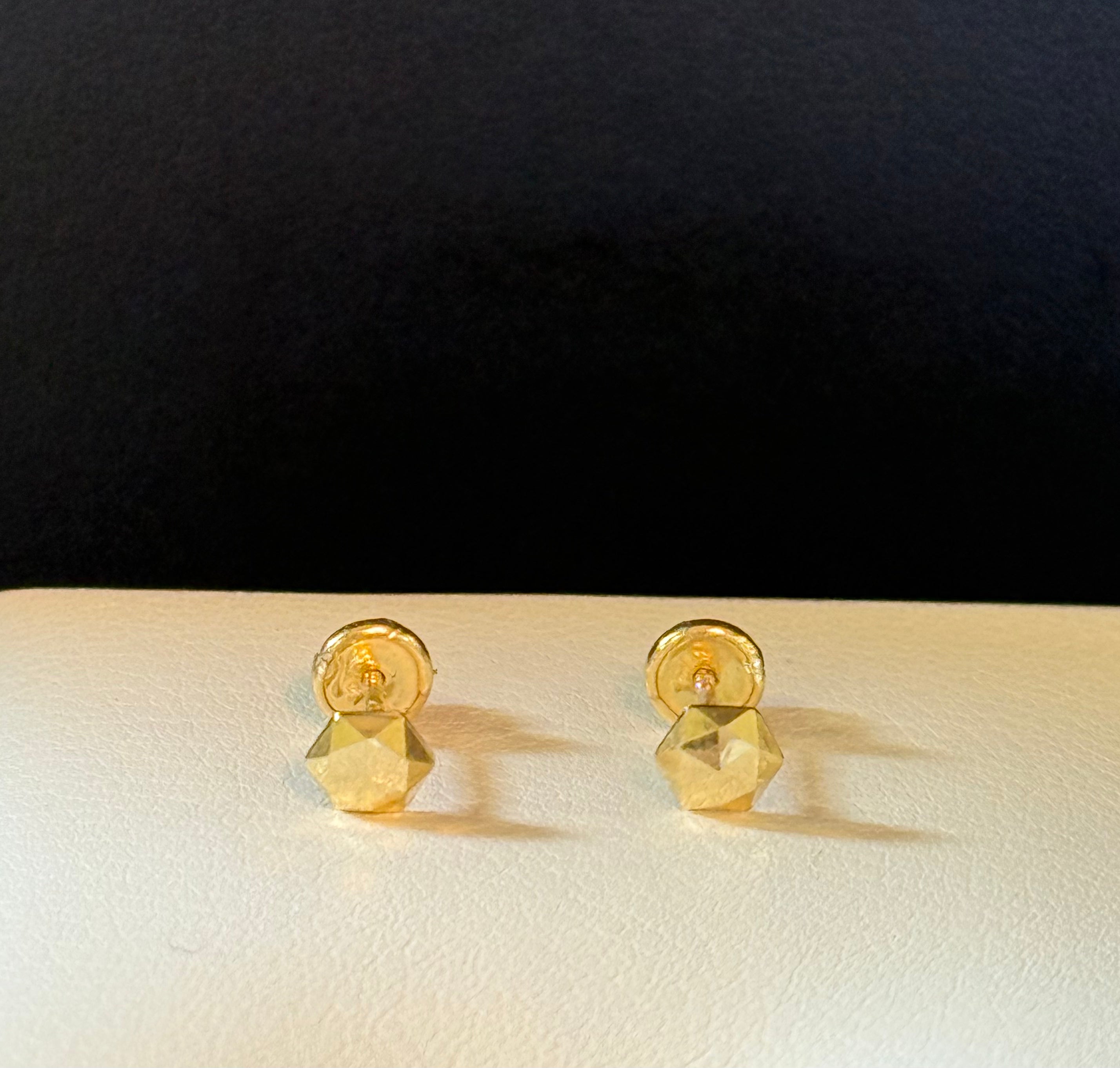 10K Mirror Circle Earrings